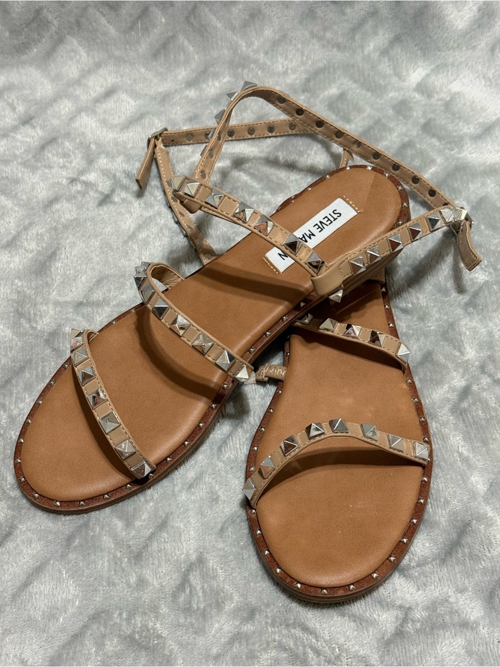 Steve Madden Tan Pyramid-Stud Strappy Sandals